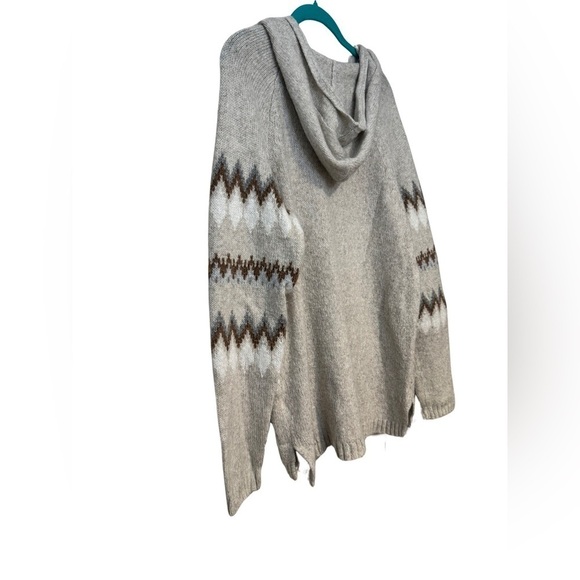 Evri Hooded Gray Sweater Plus Size Size 0X - Picture 6 of 11